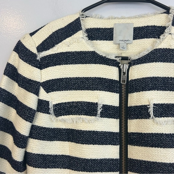 Halogen Tweed Nautical Striped Navy Blue & Ivory Cropped Blazer Size 0 - Picture 4 of 10